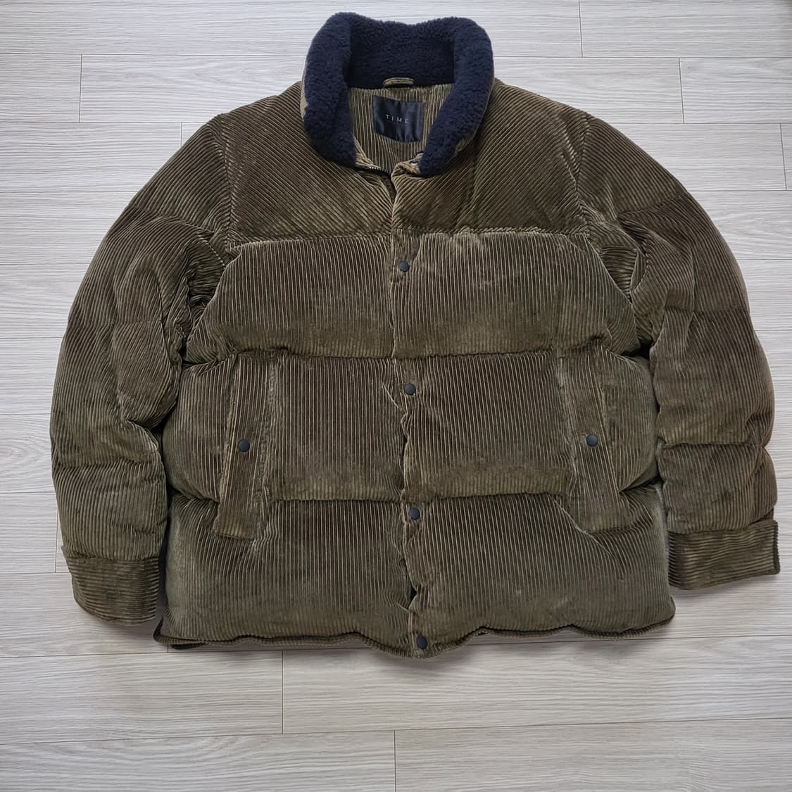 (L) 18FW 한섬 타임옴므 코듀로이 양털패딩 상품이미지4