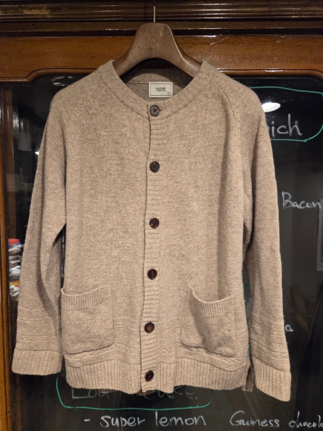 어나더오피스 니트 가디건 상품이미지9