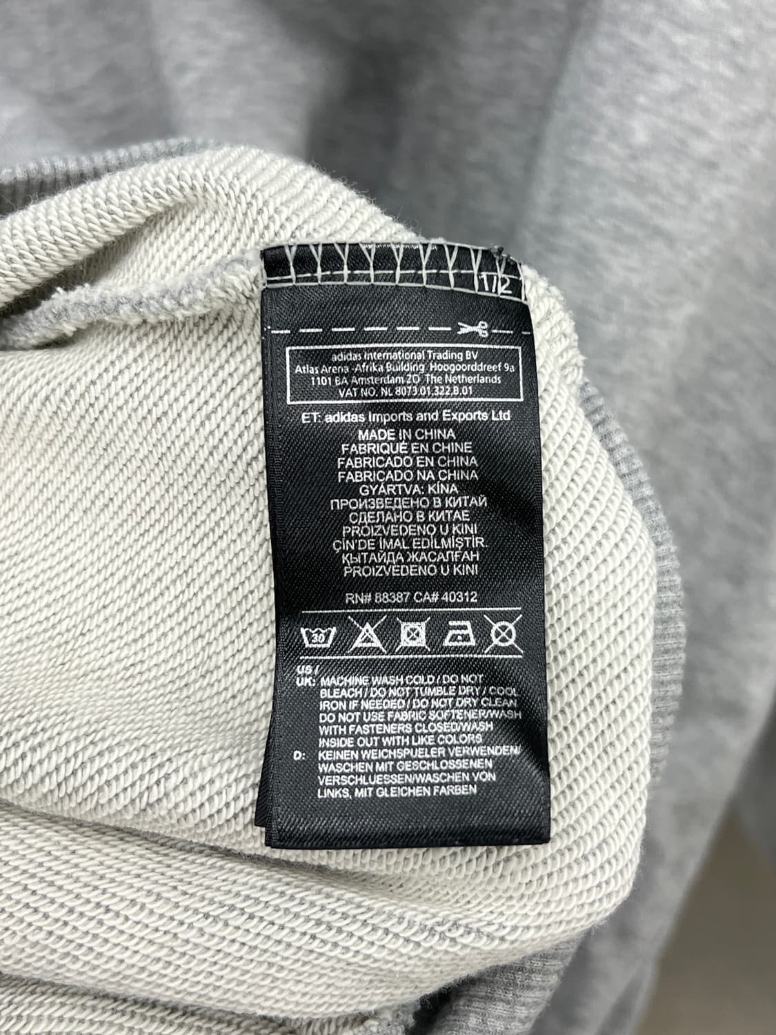 아디다스 X 고샤루브친스키 후드집업 상품이미지6