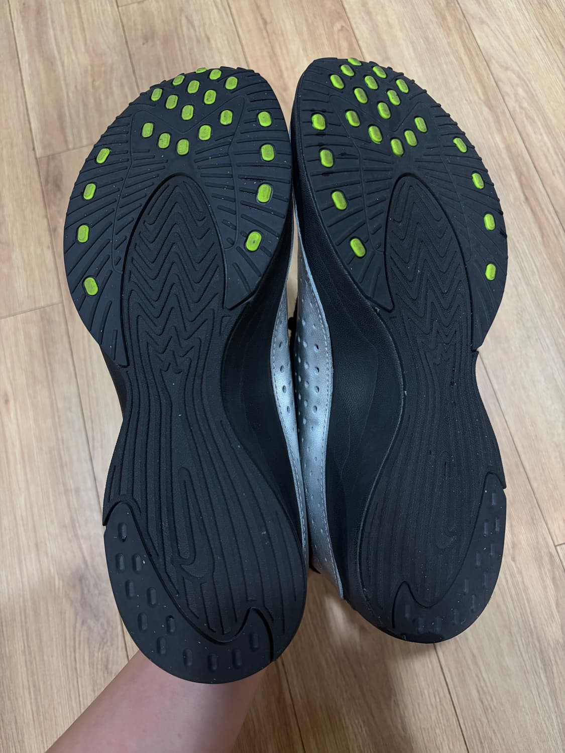 나이키 에어 슈퍼플라이 메탈릭실버 상품이미지3