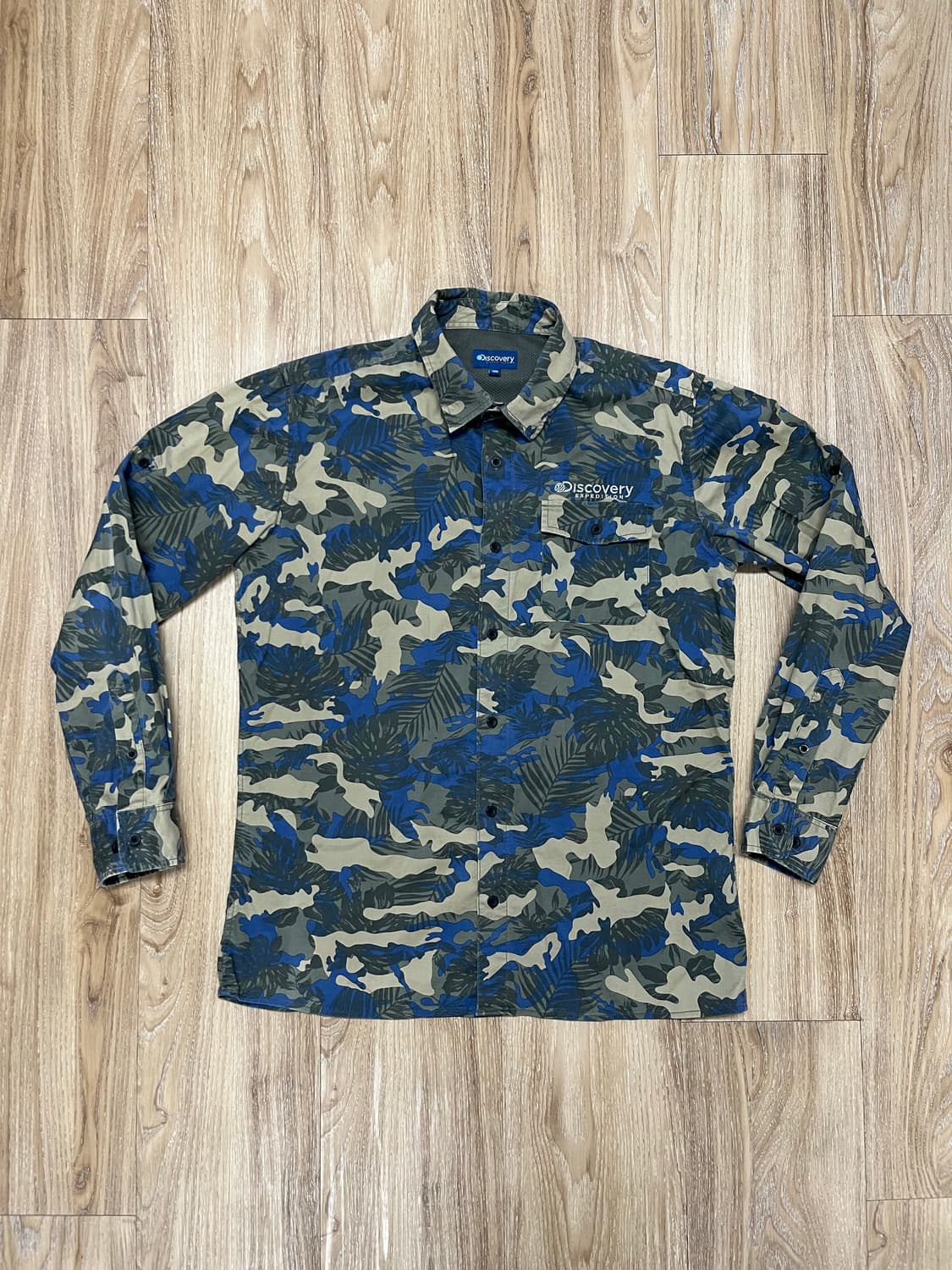 디스커버리 정글 카모 포켓 셔츠 100 상품이미지1