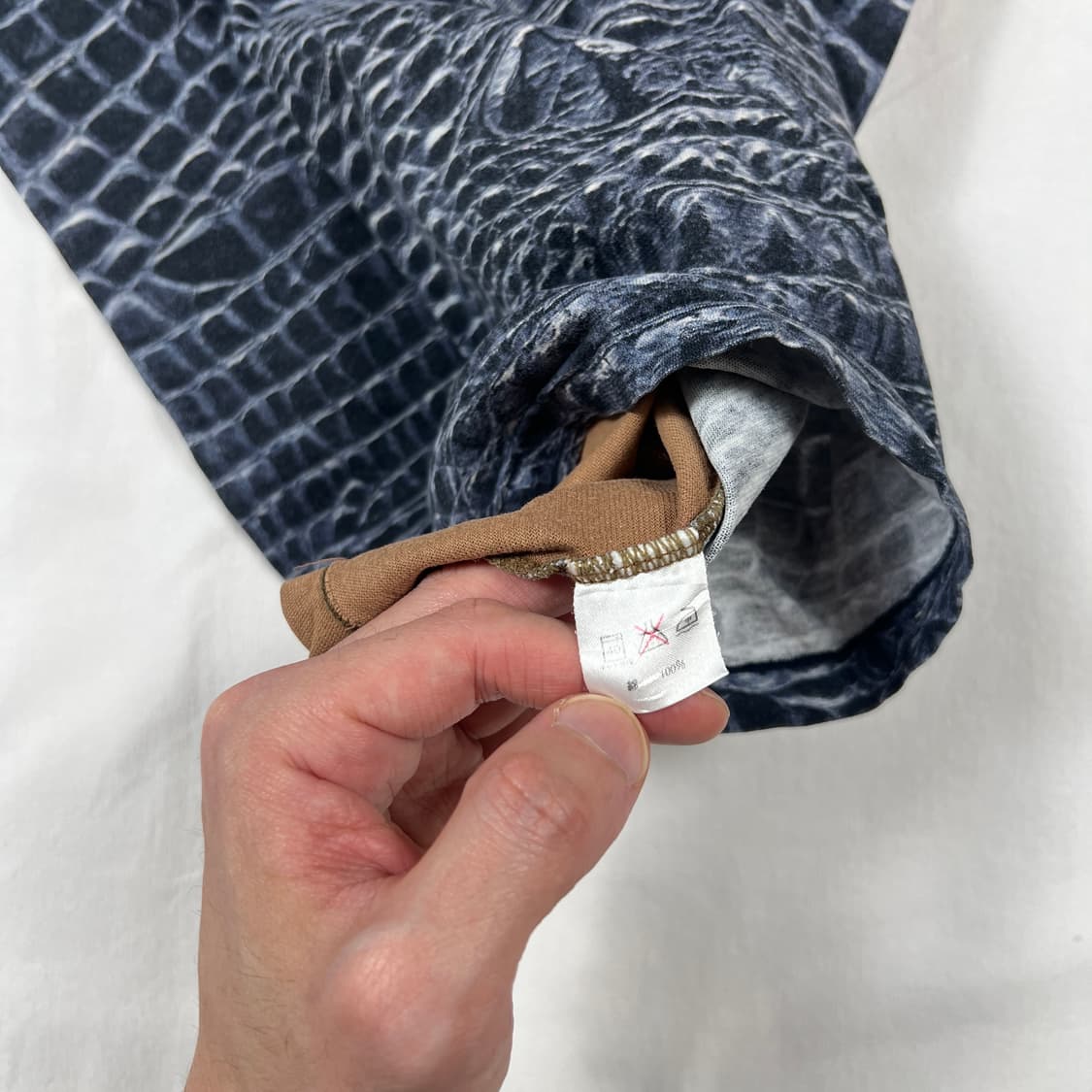 90‘s 장폴고티에 가죽 프린팅 반팔티셔츠 상품이미지7