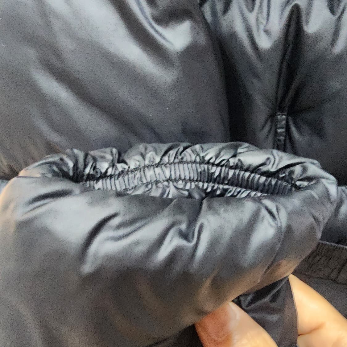 몽클레어 보에드 2사이즈 블랙 천연퍼 상품이미지7