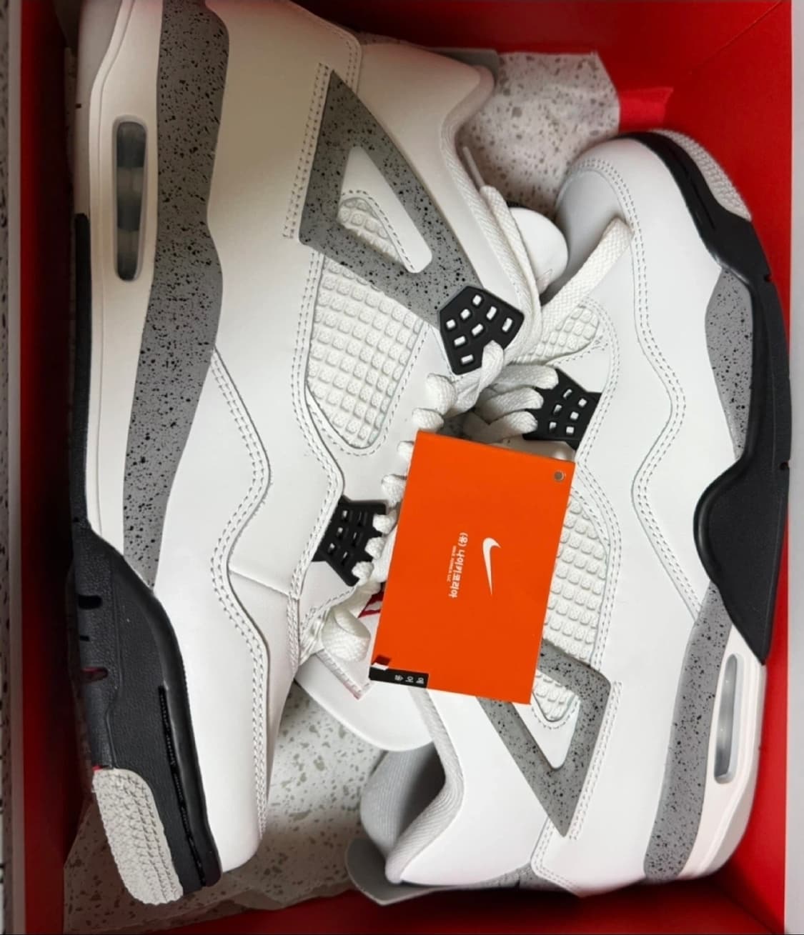 조던4 레트로 OG 화이트 시멘트 2025 상품이미지1