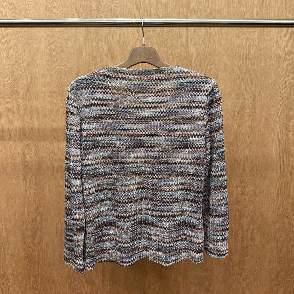 미쏘니 긴팔 니트 롱슬리브 지그재그 패턴 디테일 라운드넥 멀티 컬러 상품이미지3