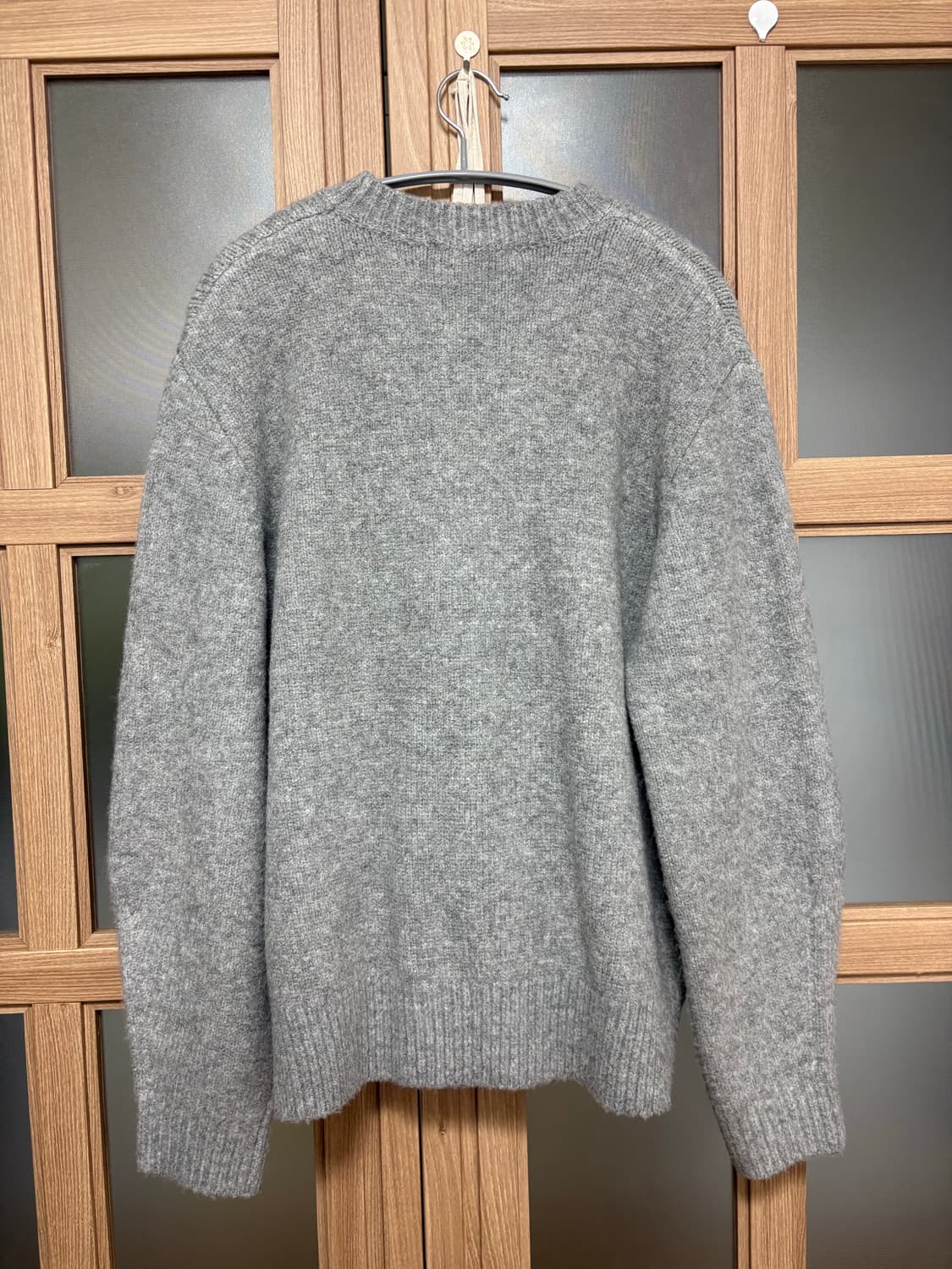 밀로아카이브 크롭 실루엣 니트 [멜란지 그레이] 상품이미지2