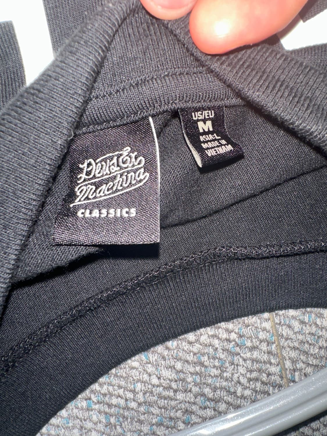 데우스 엑스 마키나 서울 어드레스 티셔츠 새상품 상품이미지2