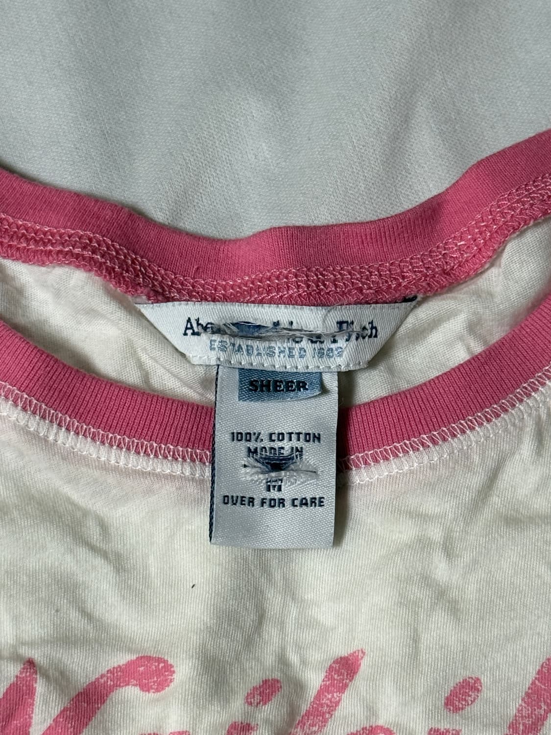 (유일 희귀템) 아베크롬비 딱붙핏 반팔 핑크 화이트 상품이미지3