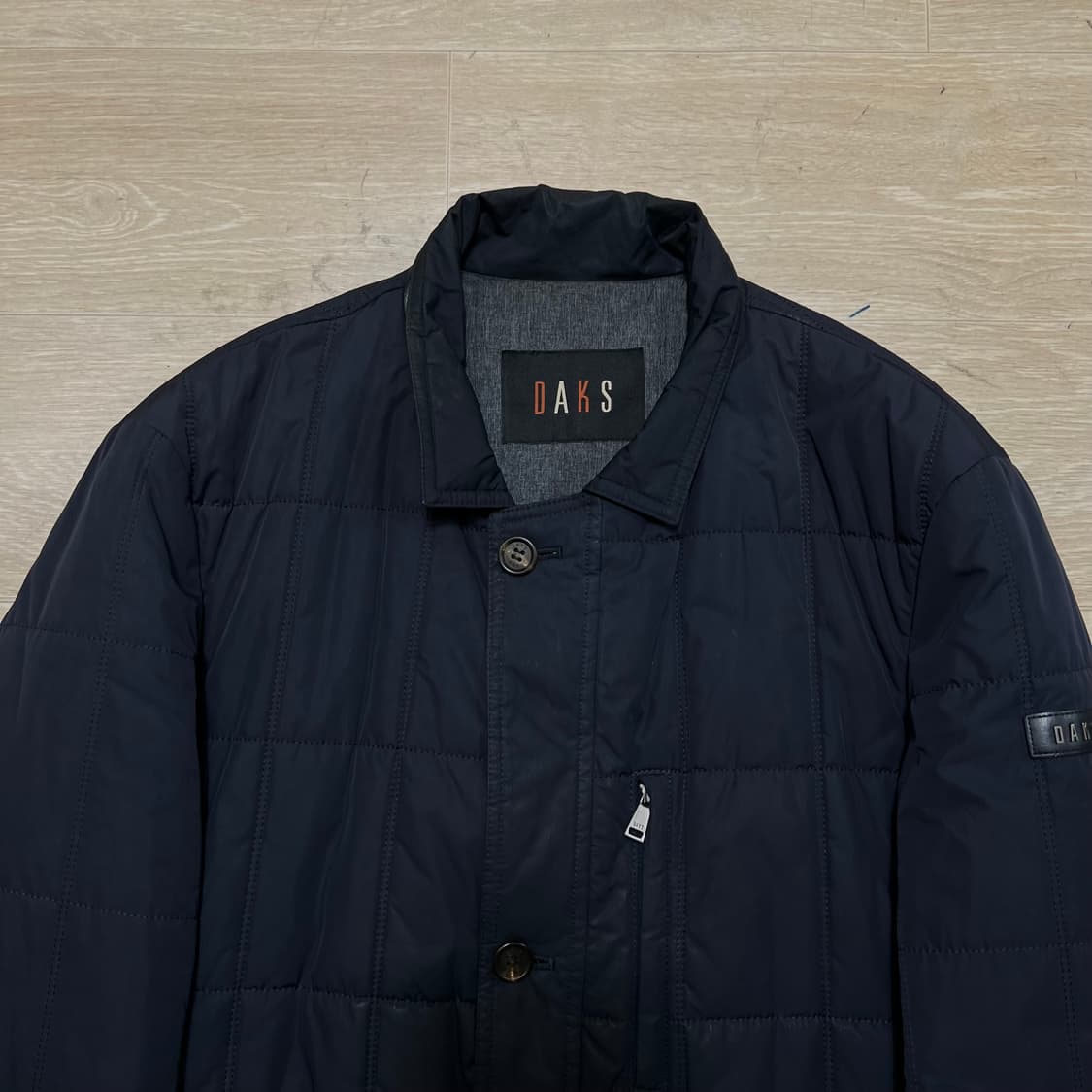 닥스 프리미엄 와펜 퀼팅 패딩 점퍼 [다크 네이비] XL/105 상품이미지2