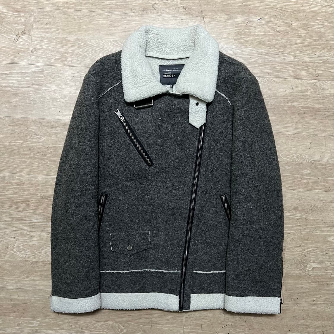 에이치커넥트 양털 카라 울 무스탕 자켓 [차콜] M/95 상품이미지1