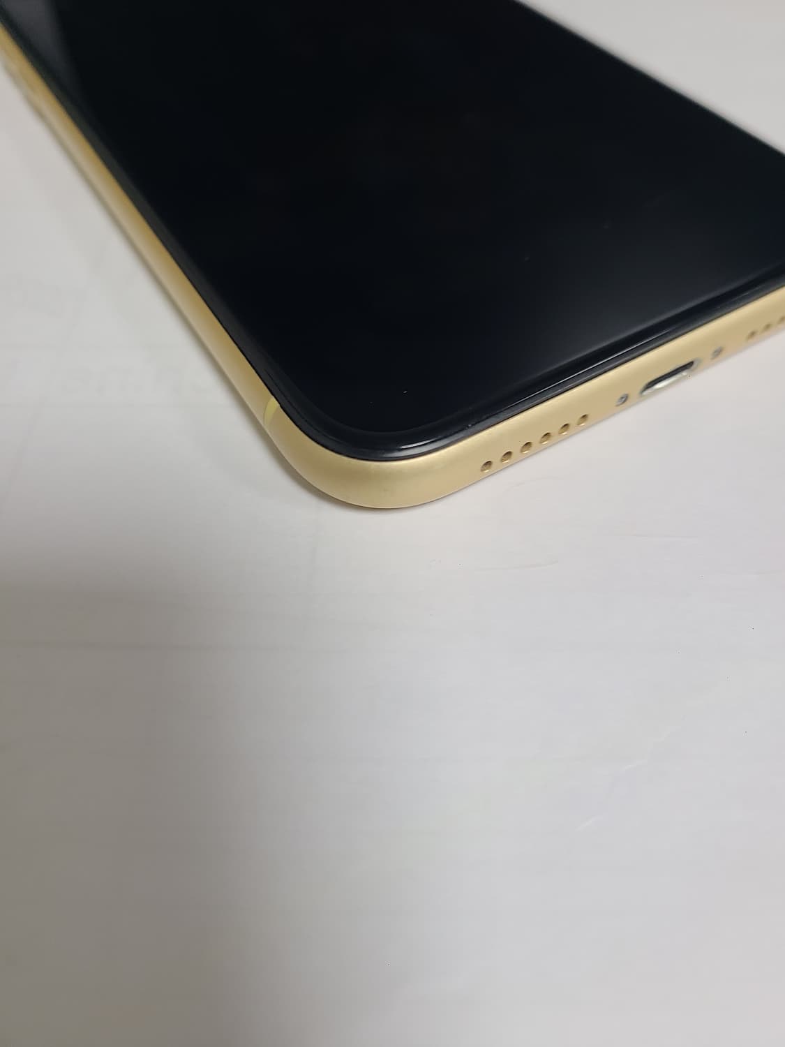 아이폰 xr 엘로우 배터리100 한국판 상품이미지5