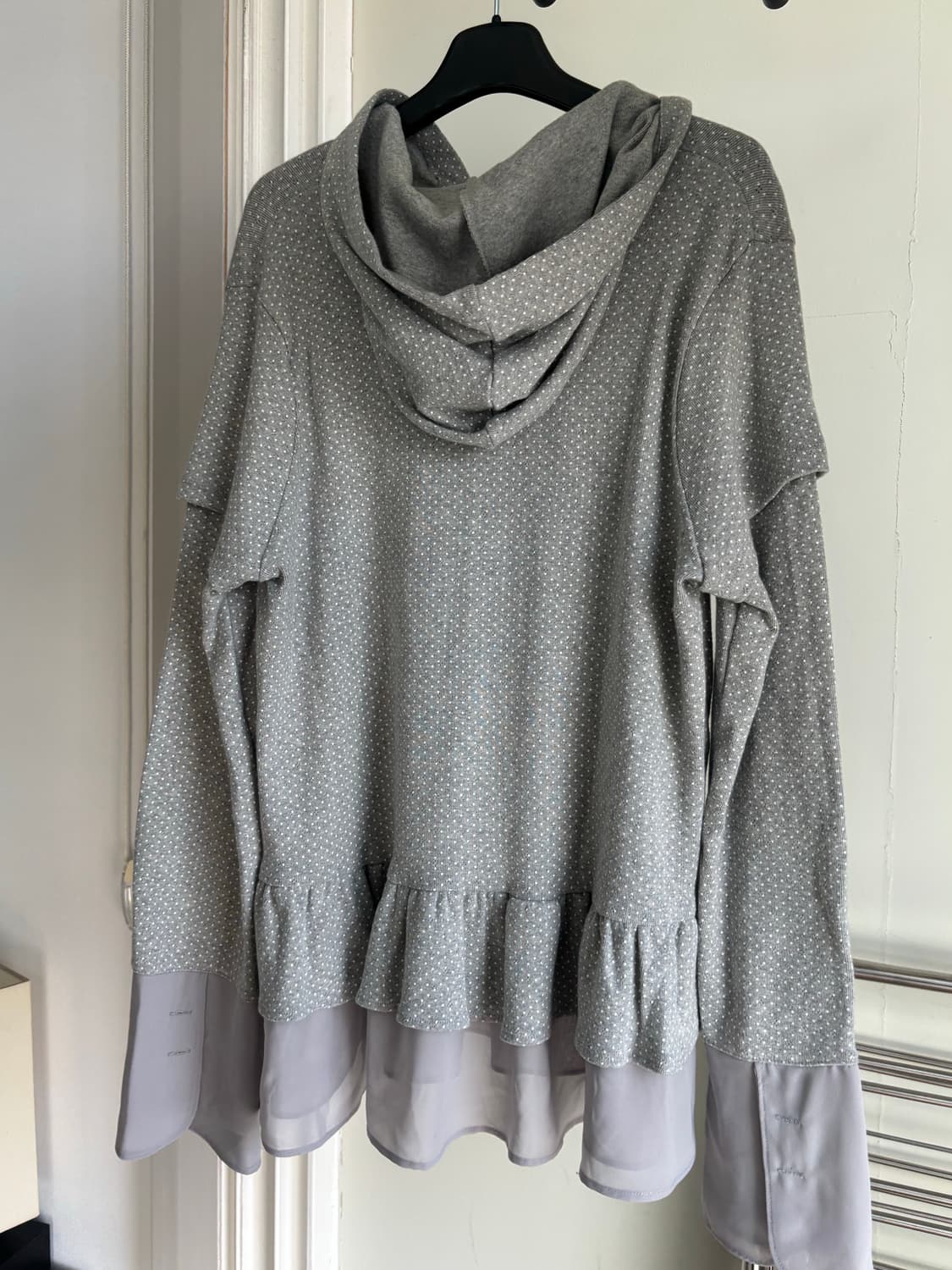 *새상품* 뚜오미오 프릴 쉬폰 후디/ 구매가 89,000 상품이미지4