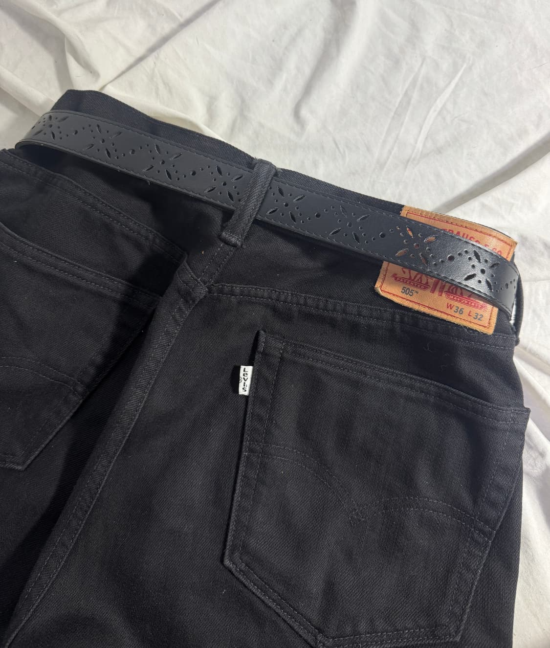 빈티지 펀칭 레더 벨트 상품이미지1