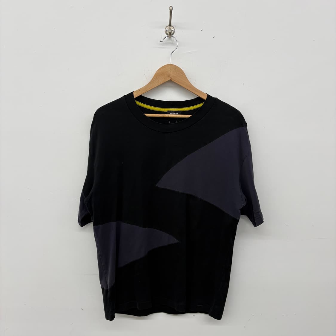디젤 블랙/차콜 배색 반팔 티셔츠 남성L 상품이미지1