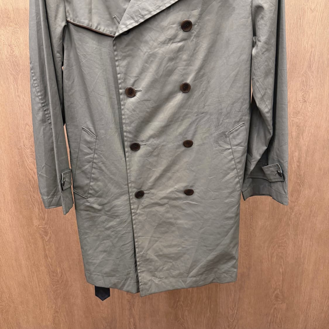 장폴고티에 트렌치 코트 더블 브레스티드 견당 벨트 디테일 카키 그레이 상품이미지5