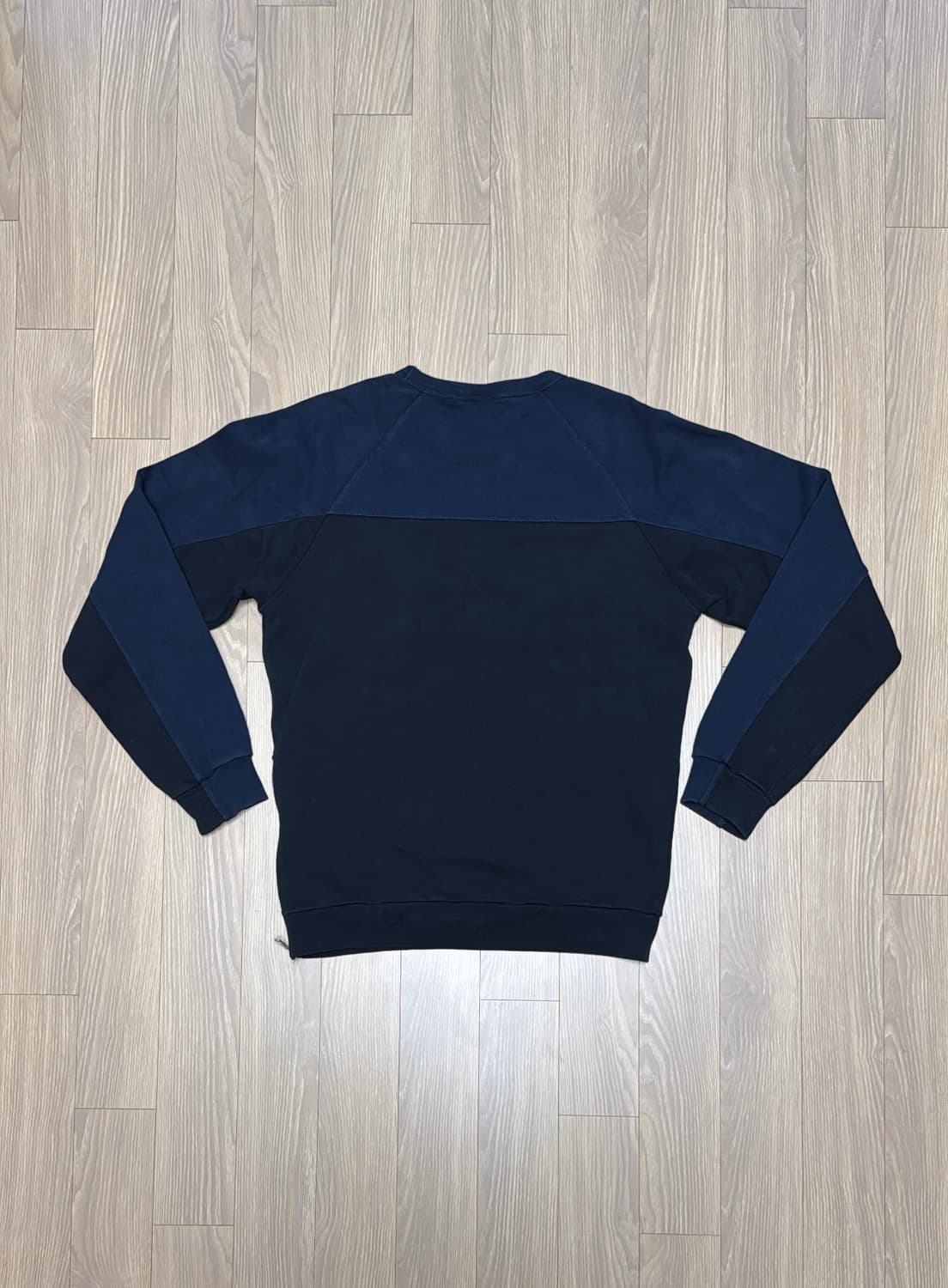 드리스반노튼 아카이브 스웻셔츠 상품이미지2