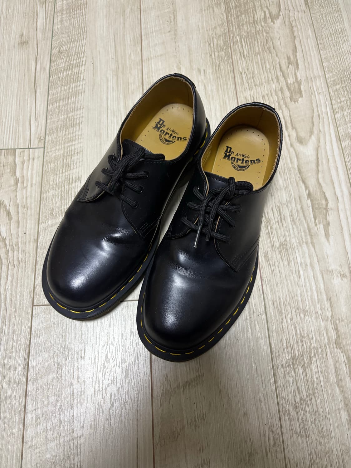 닥터마틴 1461 3홀 스무스 250 상품이미지1
