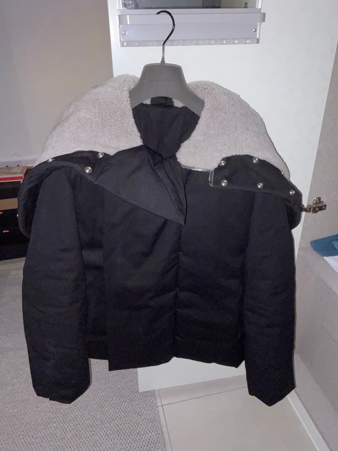 릭 오웬스 시크릿 퍼 파카 상품이미지4