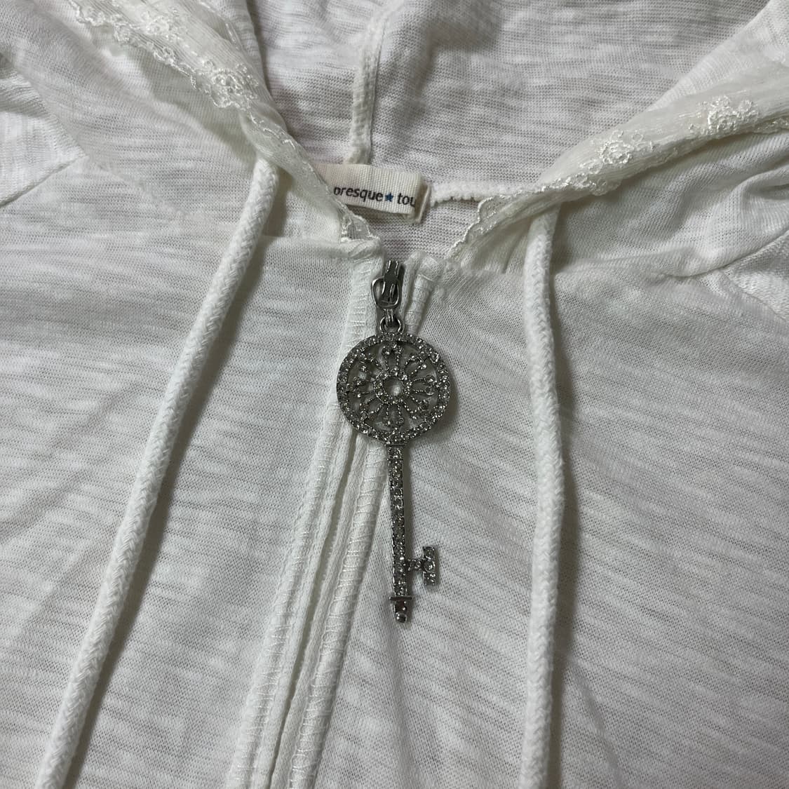 빈티지 | 레이스 반팔 열쇠 팬던트 지퍼 슬리브 후드집업 이안빈티지 상품이미지2