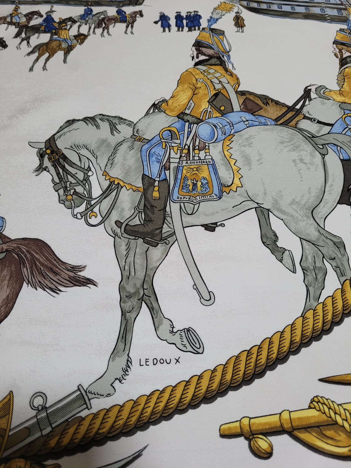 정품 에르메스 까레 실크 스카프 상품이미지8