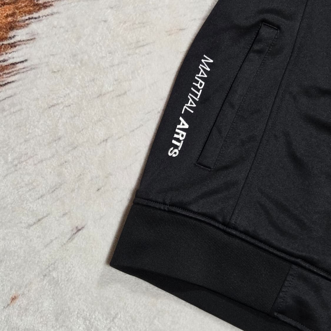 아디다스 레드 라인 블랙 져지 상품이미지3