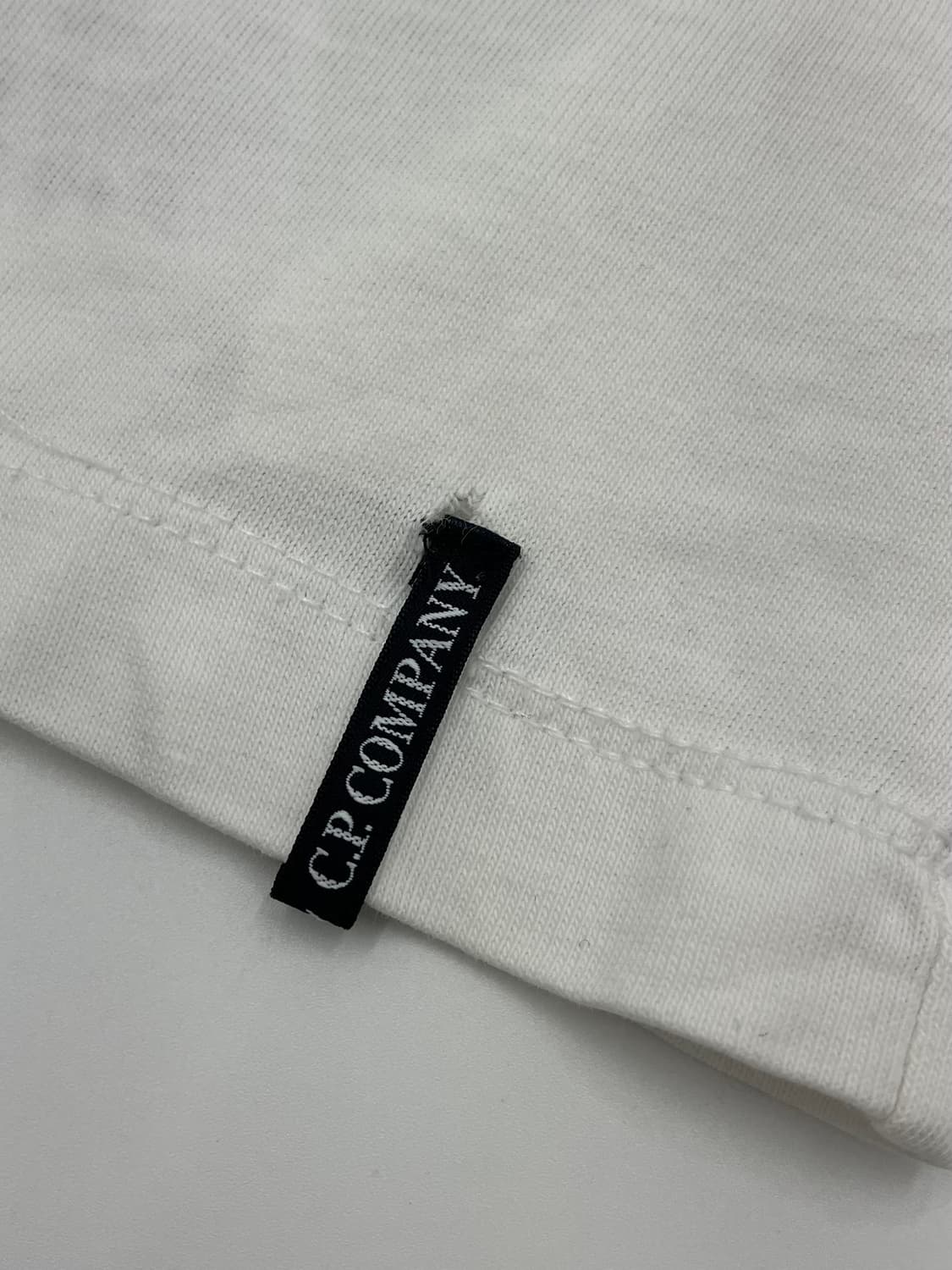C.P company 씨피컴퍼니 반팔 티셔츠 상품이미지4