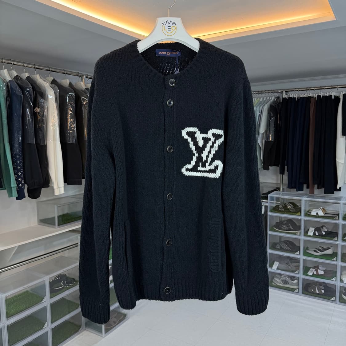 [리오브] 루이비통 인타르시아 LV 니트 가디건 상품이미지1