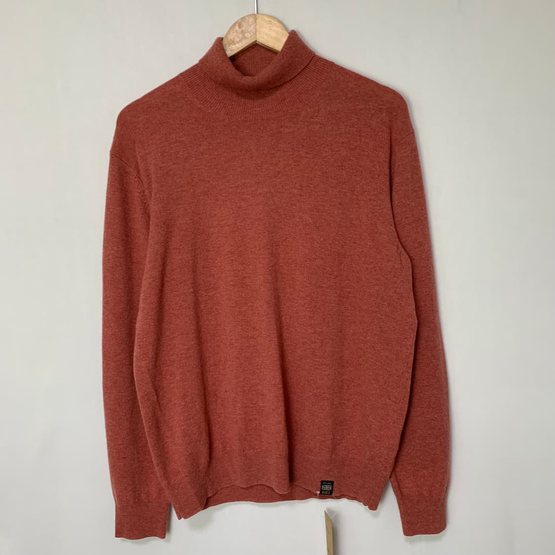 닥스 핑크 브라운 목폴라 니트 빈티지 남녀공용 상품이미지2