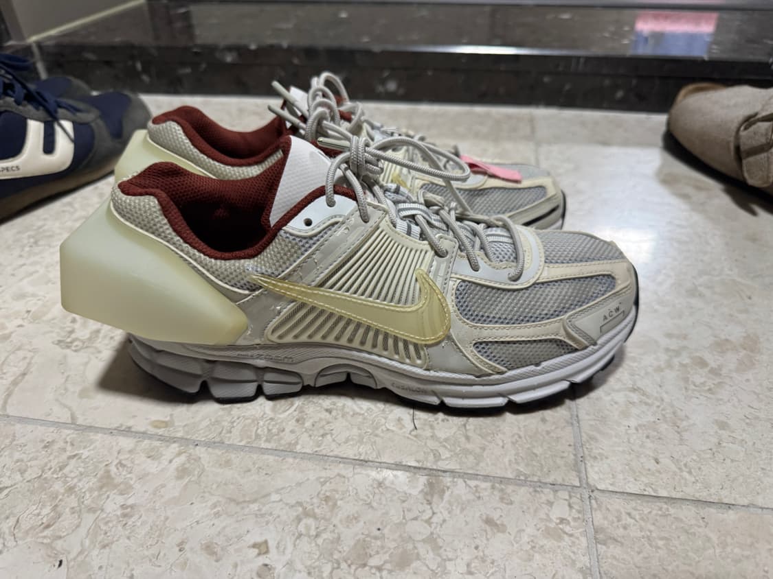 나이키 어콜드월 줌보메로 250 상품이미지3