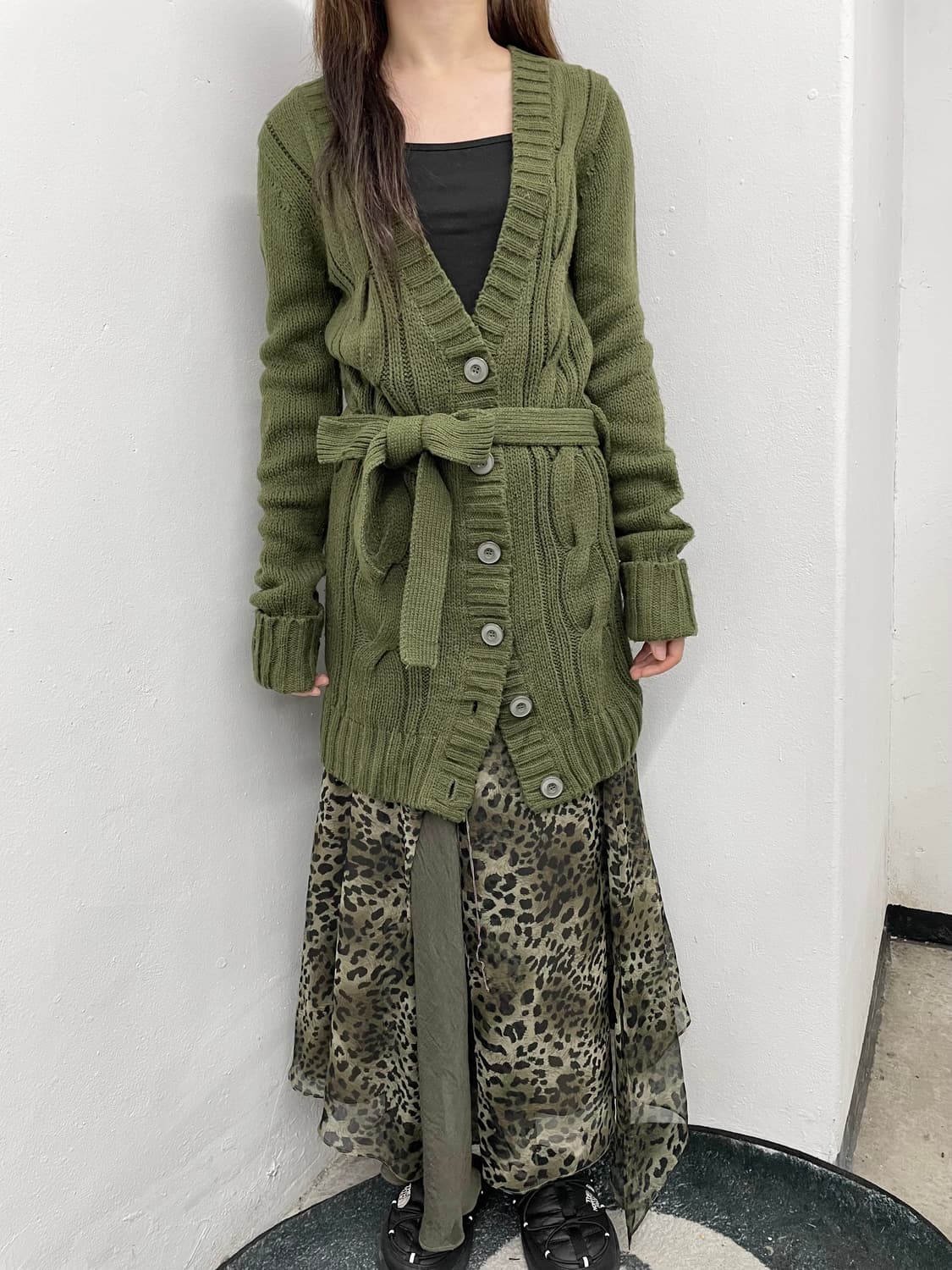 카키 케이블 스트랩 버튼 가디건 상품이미지3