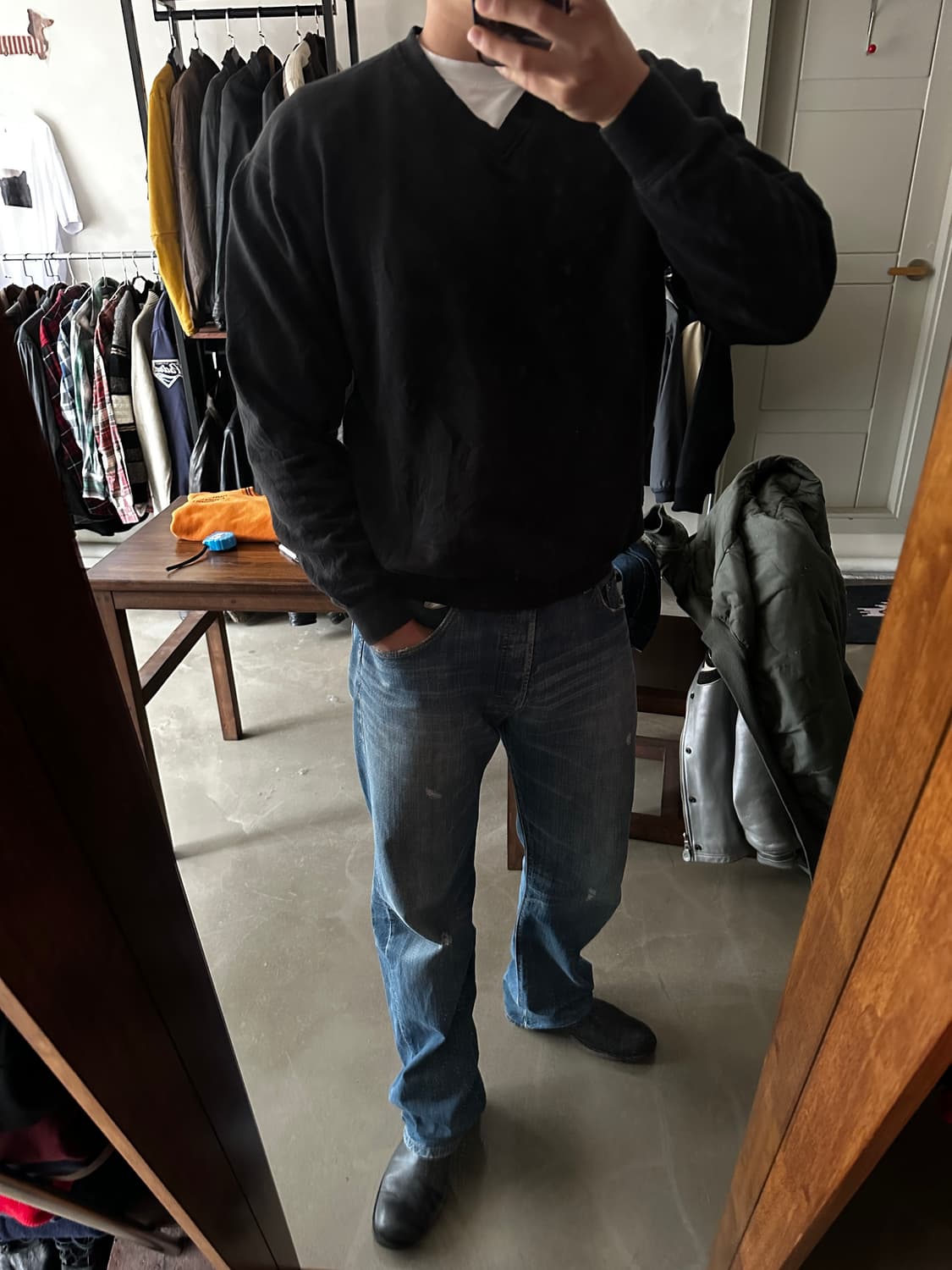 Russell Athletic 블랙 V넥 스웻셔츠 상품이미지6