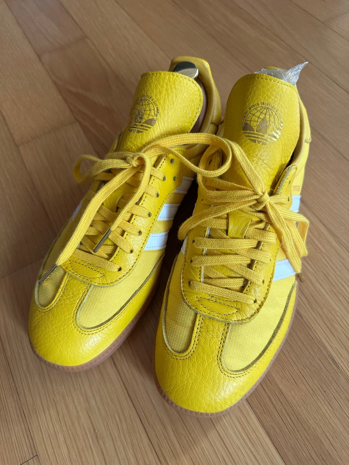 아디다스 삼바 오이스터 콜라보 270 (US9) 옐로우 상품이미지1