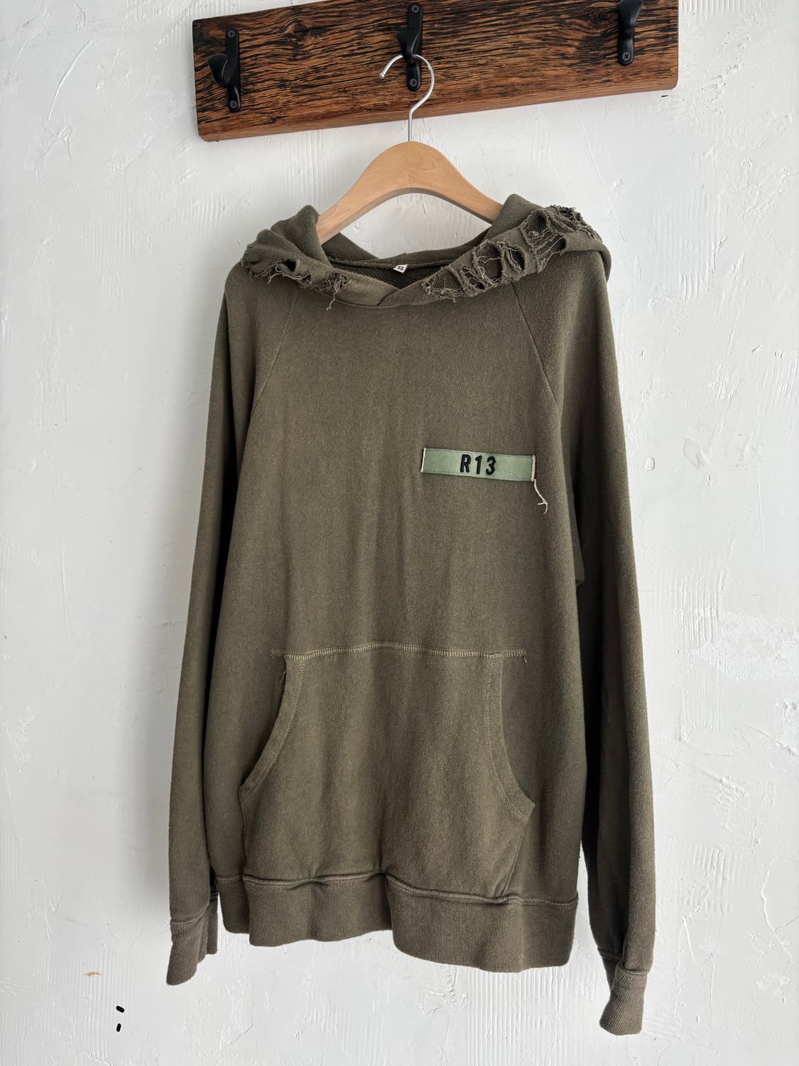 R13 올리브 카키 데미지 후드 스웻셔츠  상품이미지4