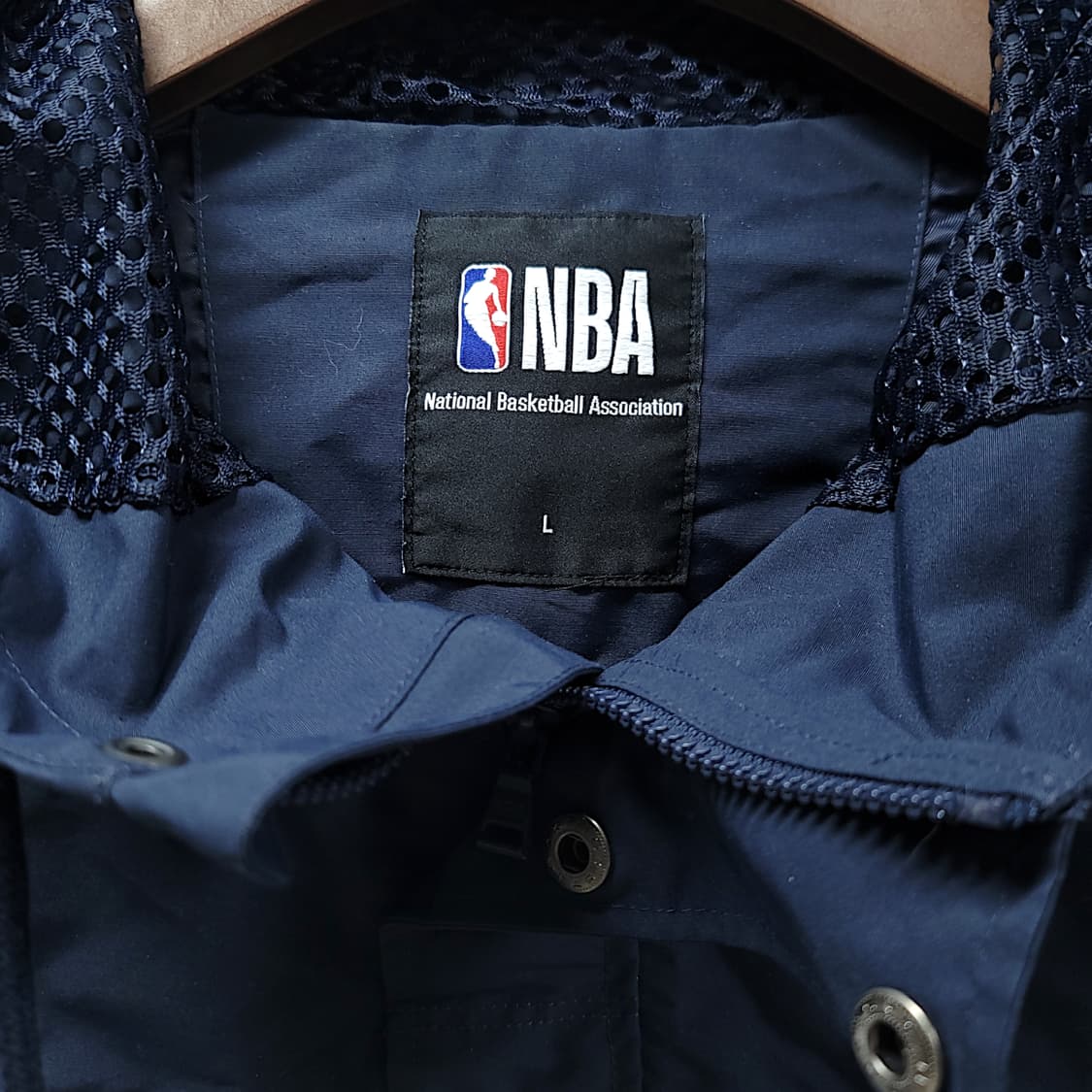 [L] NBA 로스앤젤레스 레이커스 바람막이 후드아노락 상품이미지9