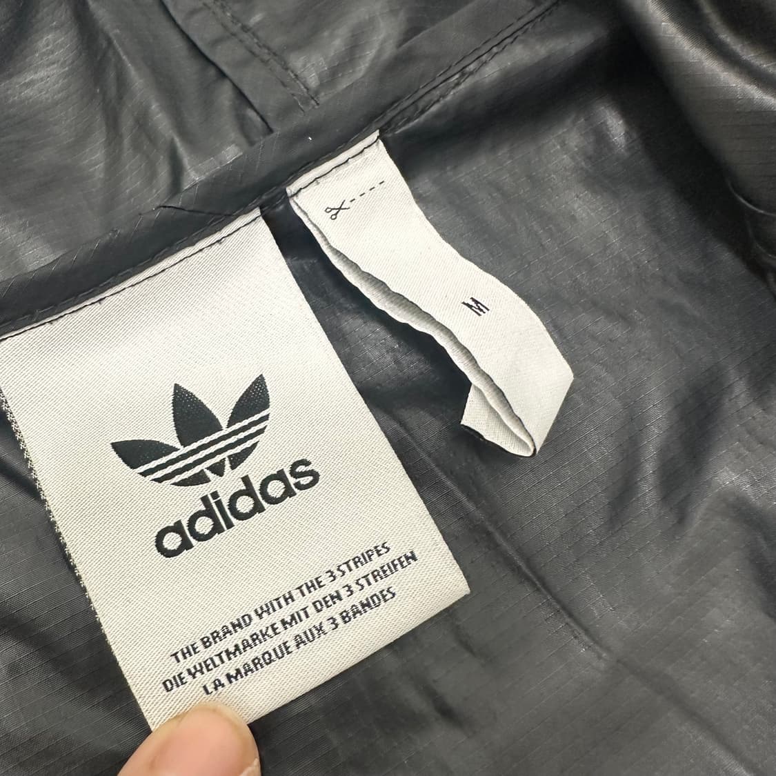 아디다스 아노락 바람막이 자켓 블랙 M 상품이미지4