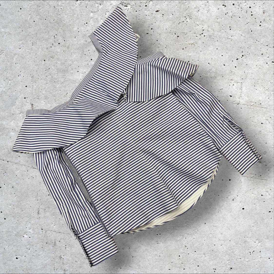 [S] 셀프포트레이트 스트라이프 프릴 블라우스 D665 상품이미지2