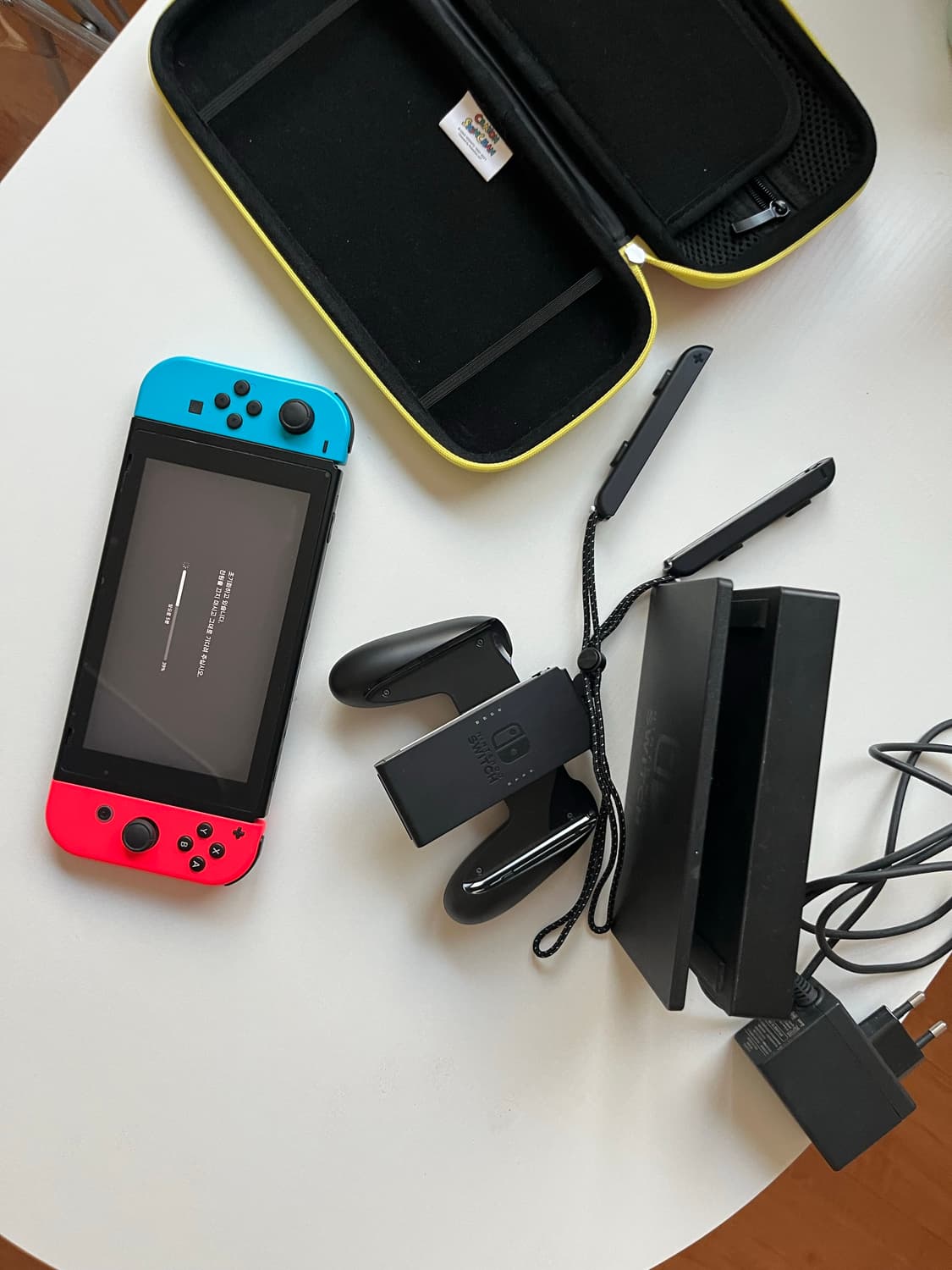 닌텐도 스위치 본체 + 주변기기 일체 상품이미지1