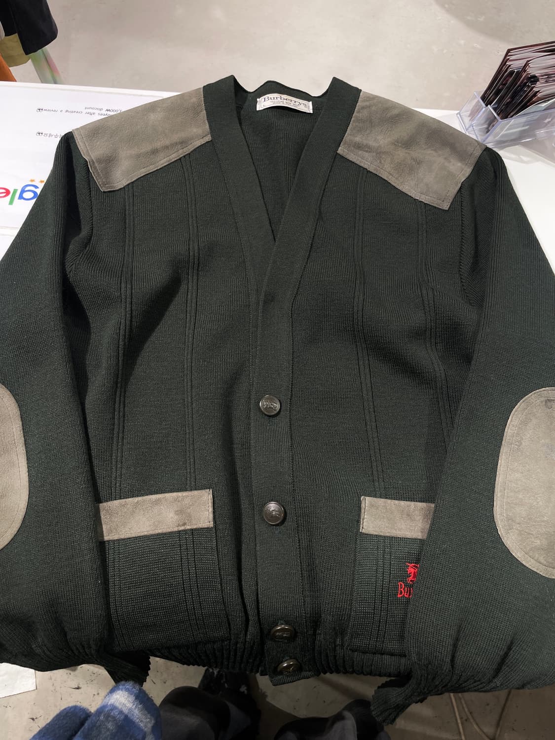 버버리 딥 그린 포켓 인 기마로고 코만도 가디건 상품이미지10