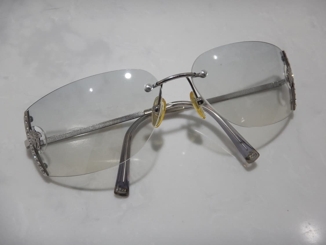 베르사체 메두사 큐빅 무테 안경 상품이미지4