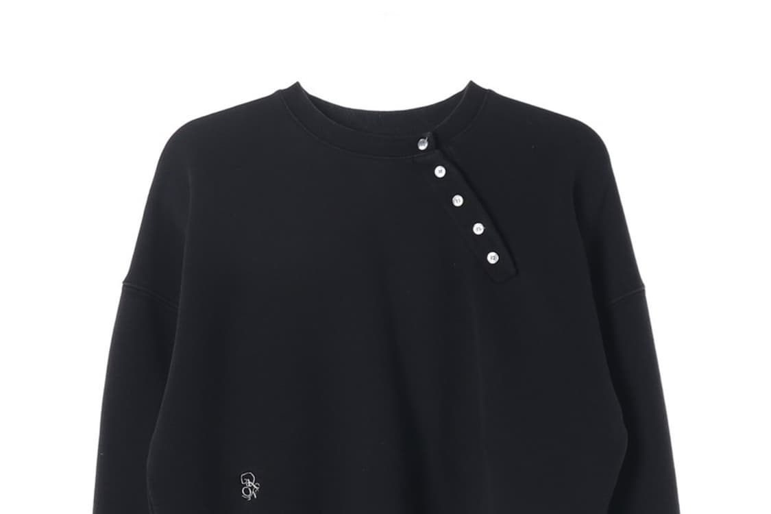 RONRON 사선 버튼 디테일 스웻셔츠 블랙 F 상품이미지3