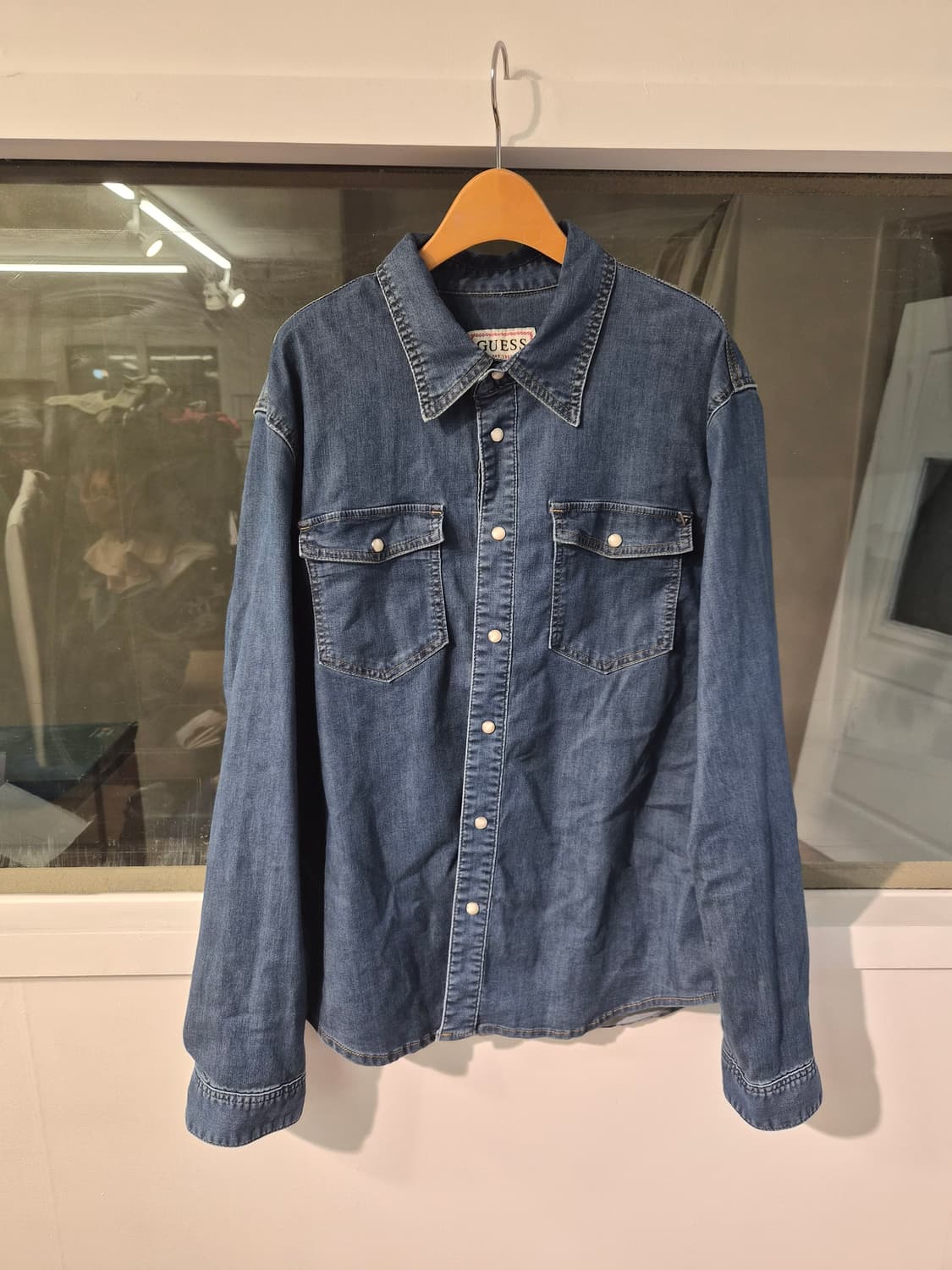 L) GUESS 게스 데님 웨스턴 셔츠 팝니다 상품이미지1