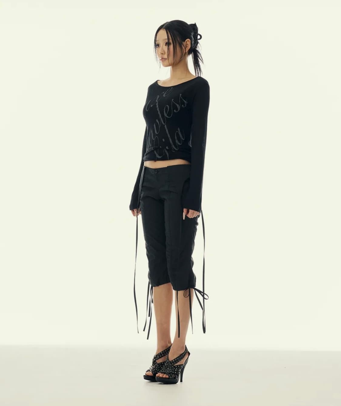 길라아카이브 LONG SLEEVE_BLACK 상품이미지2