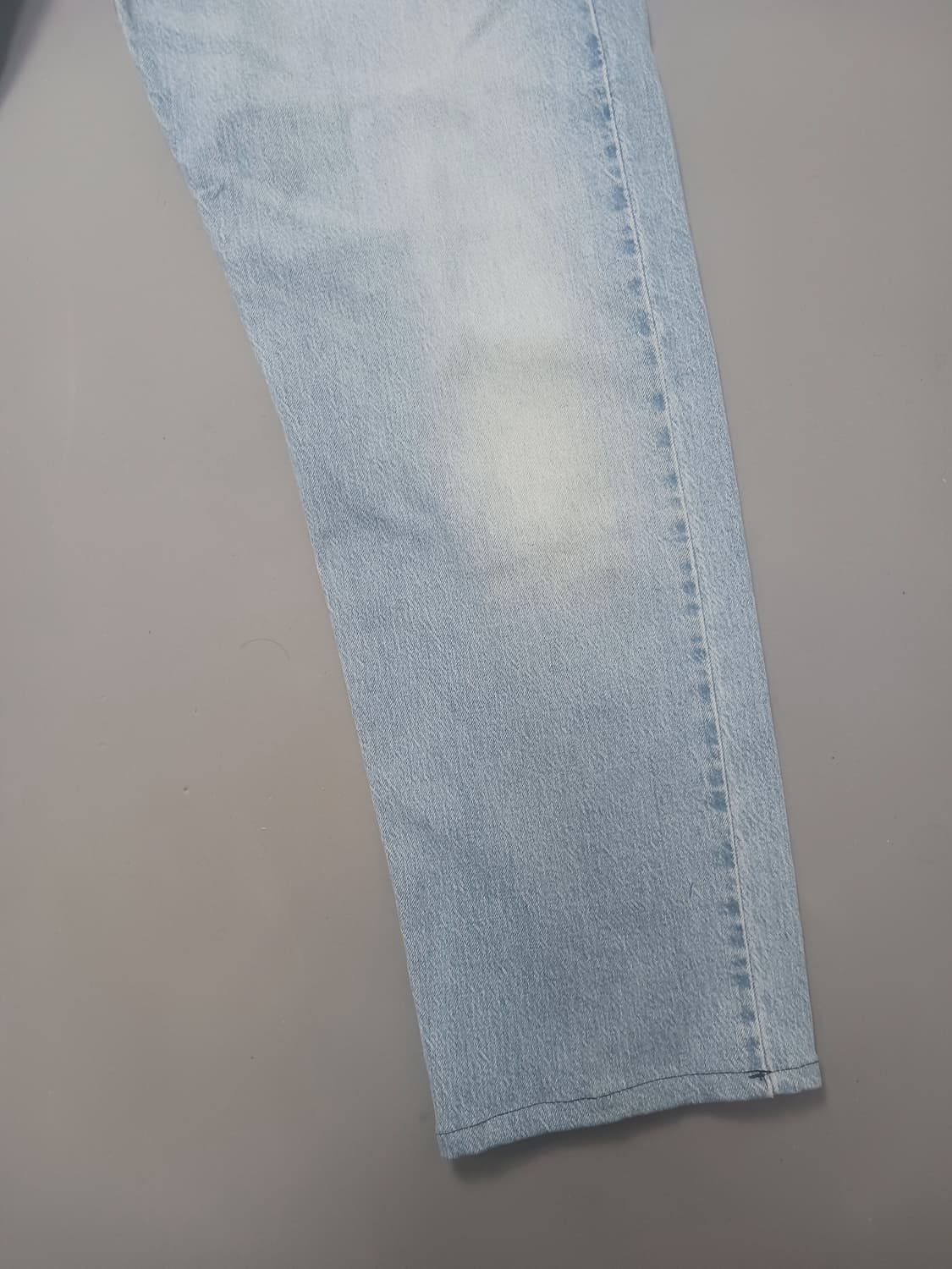 [36] 리바이스 502 연청 레귤러 테이퍼드진 청바지 상품이미지5