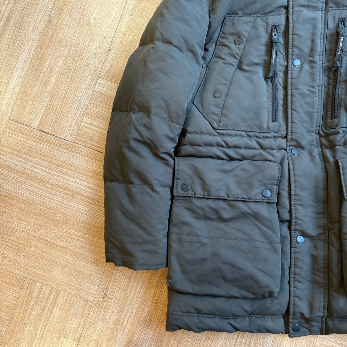 씨피컴퍼니 다비드 렌즈 덕 다운 푸퍼 자켓 상품이미지3