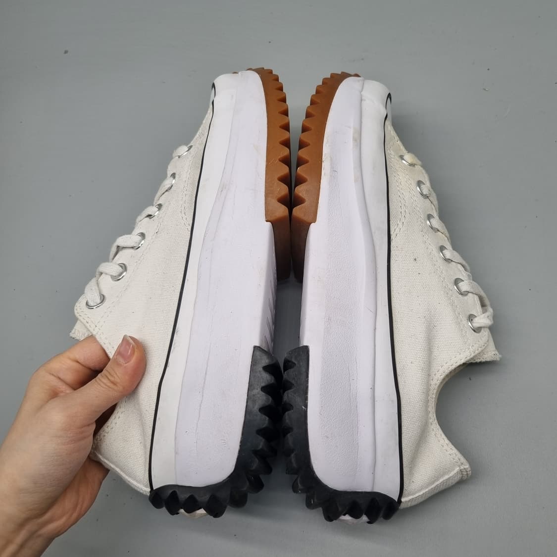 컨버스 런스타 하이크 로우 여성스니커즈240 상품이미지5