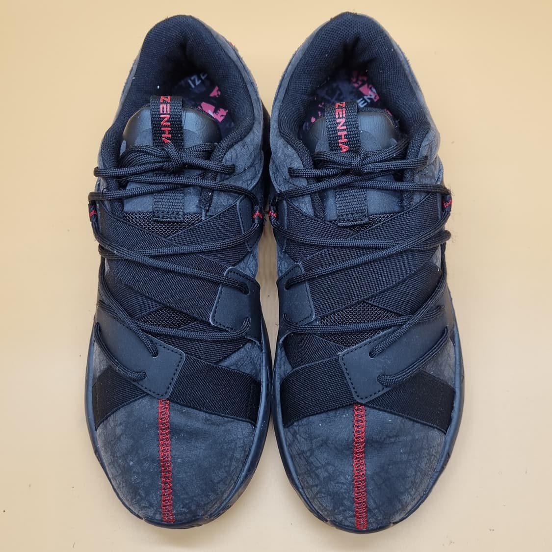 아이젠 하트 프리즌 남성운동화 실사이즈265 상품이미지2