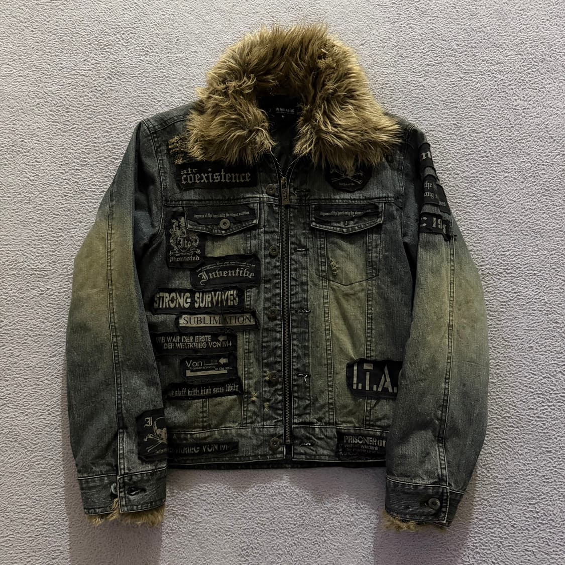 In the attic fur jacket 상품이미지1