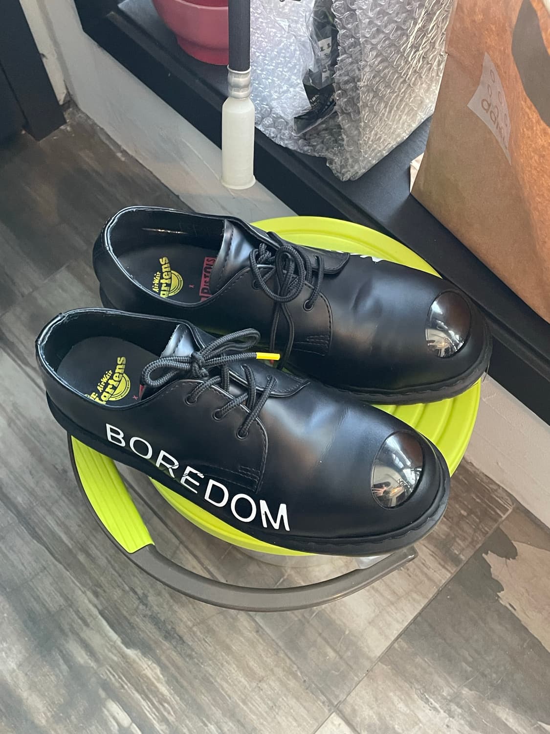 닥터마틴 1461 스틸토 x SexPistols 270 상품이미지1