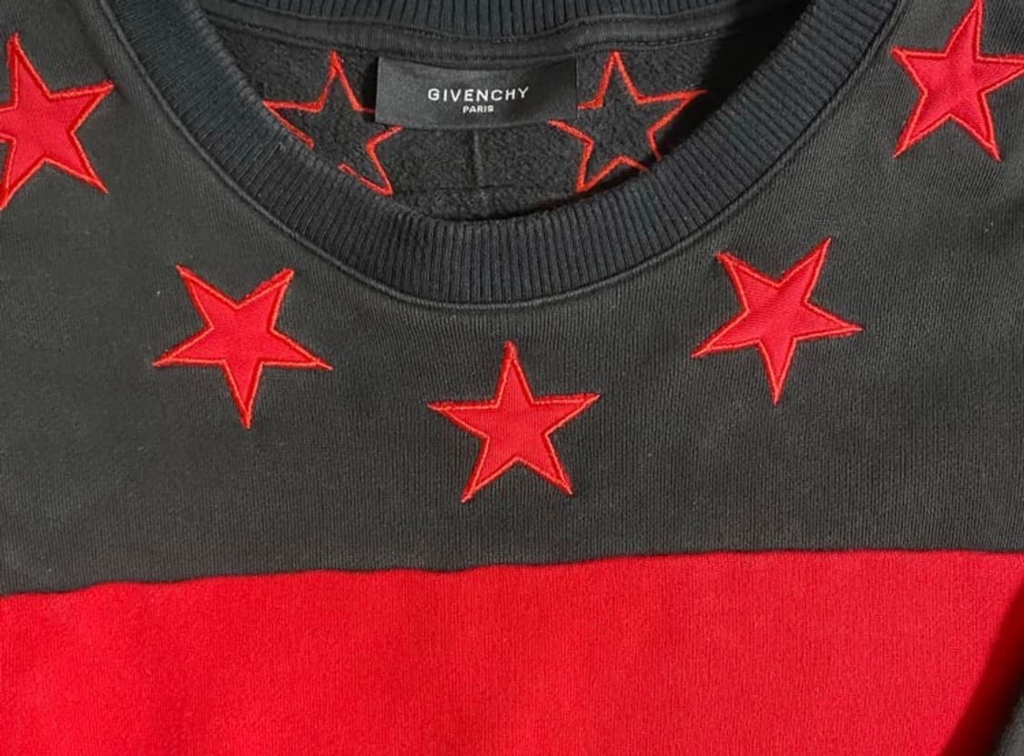 지방시 스타패치 맨투맨 상품이미지2