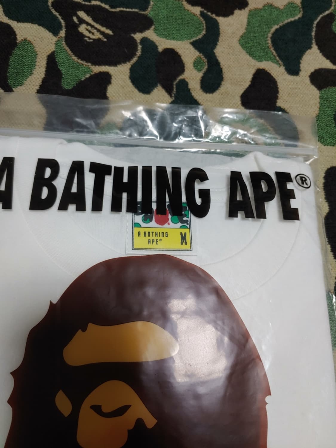 [M] 베이프 25SS ABC 핑크카모 베이비마일로 비지워크 반팔티 상품이미지4